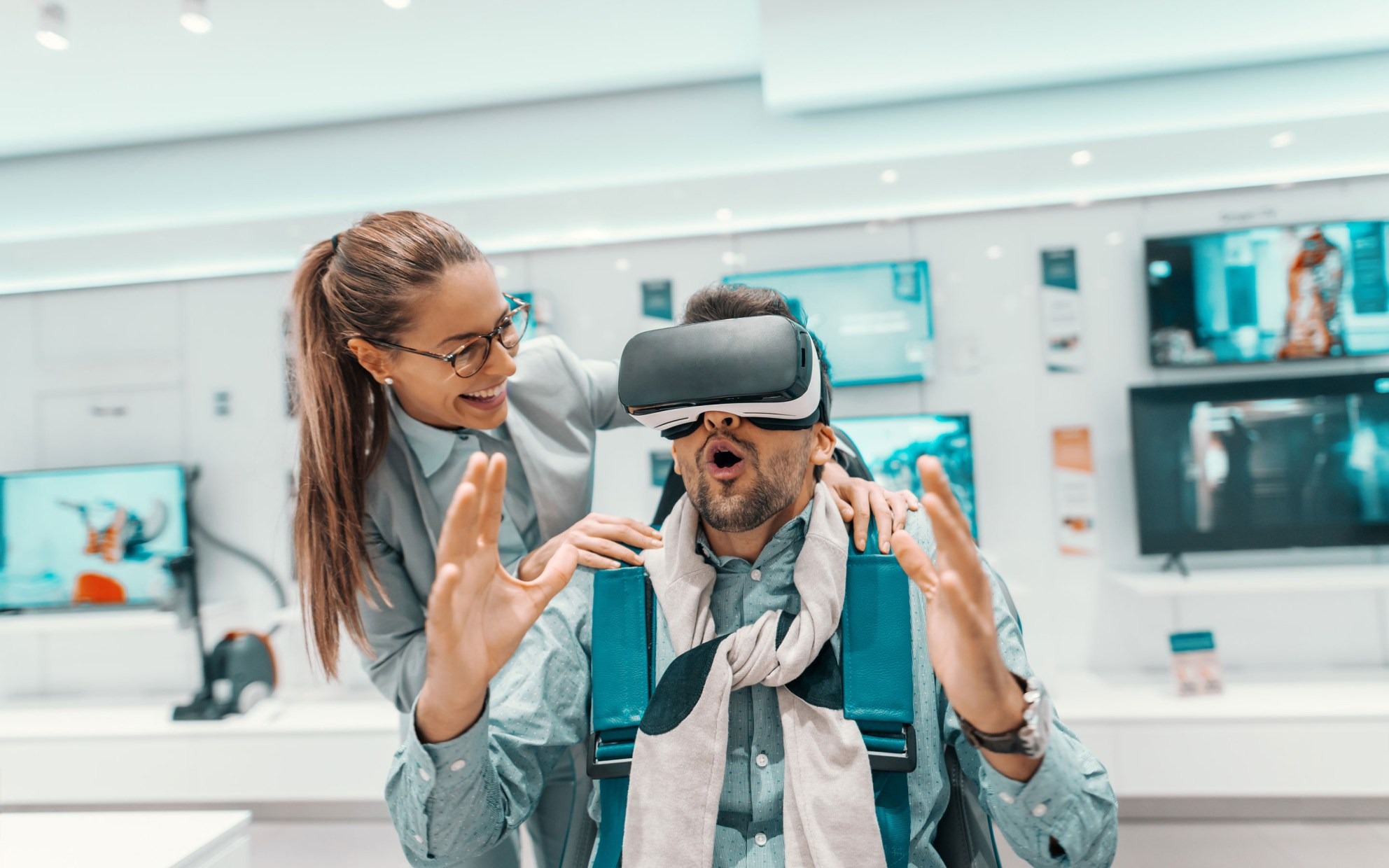 Capgemini_Services_Customer-First_Immersive-experiences
