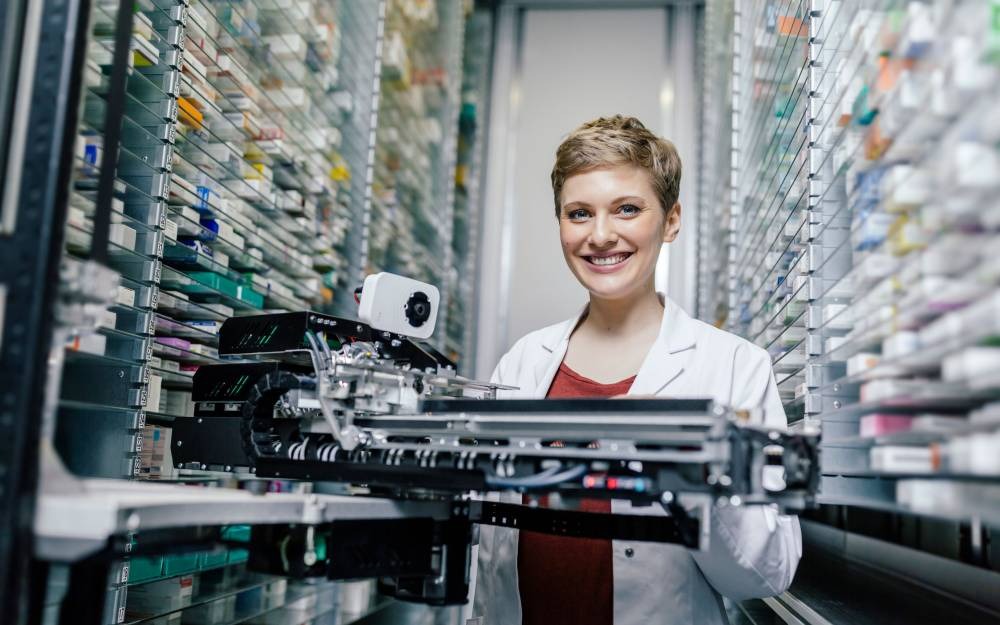 Dedicated AIE for Bayer