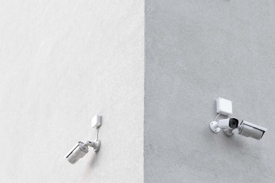 Figure 3 Pawel Czerwinski 2018, Unsplash