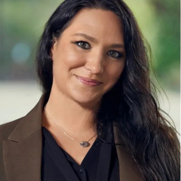 Neomie Lauer