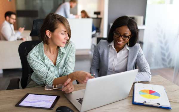 Deliver a seamless sales experience across the lead-to-order lifecycle