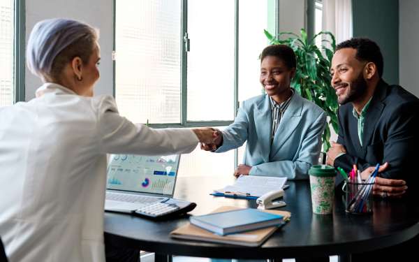 Seamlessly connecting your people, processes, and data eliminates friction across your organization, breaking down silos to drive connected finance operations.