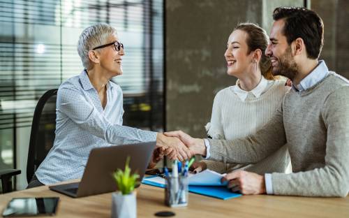 Web banner- Evolving from KYC to CLM – revolutionizing customer relationship management. Transitioning from a compliance-focused KYC approach to a more dynamic customer-centric strategy that emphasizes the entire lifecycle of a customer relationship represents a paradigm shift in effective customer relationship management.