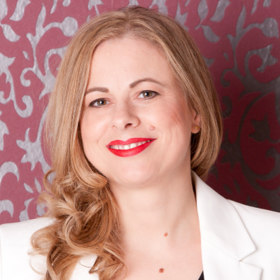 Lizzy Bowling
Executive Director, Head of Strategy and Service Management Global Business ServicesAstellas Pharma Europe