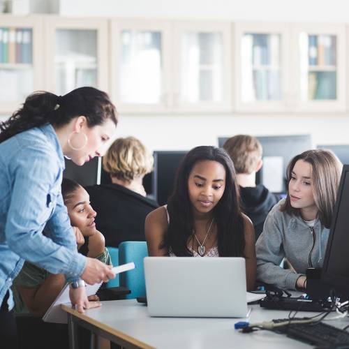 Capgemini Invent Career home page graduates image